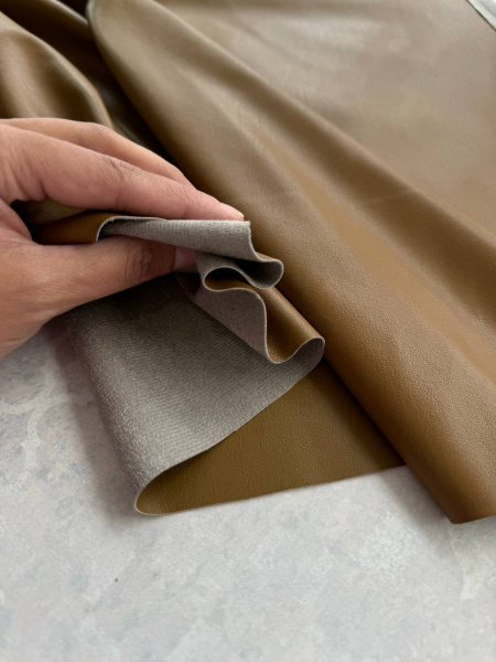 Мягчайшая экокожа FENDI